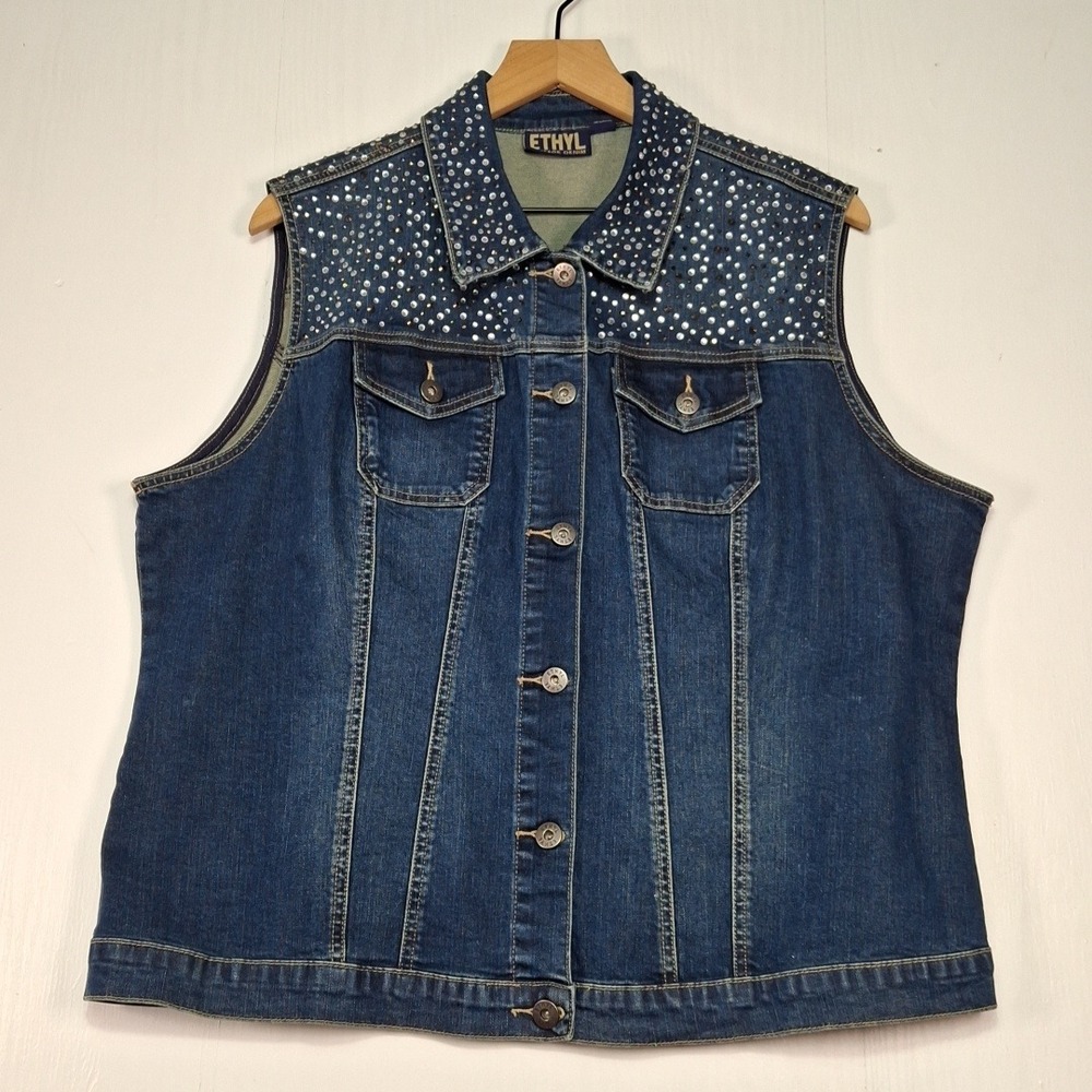 Ethyl Vintage Denim Vest Womens XL Blue Rhinestone Studded Button Front 711QS